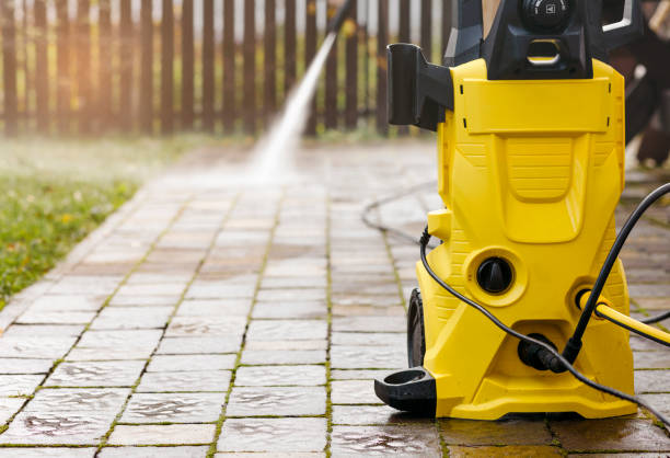 Best Playground Equipment Cleaning  in Smith Mills, MA